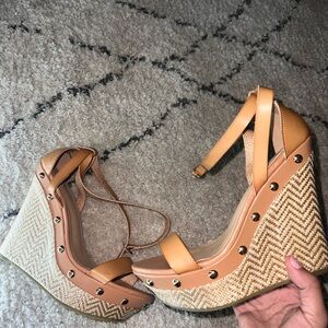 Shoedazzle Veyda Studded Tan Wedge Heels